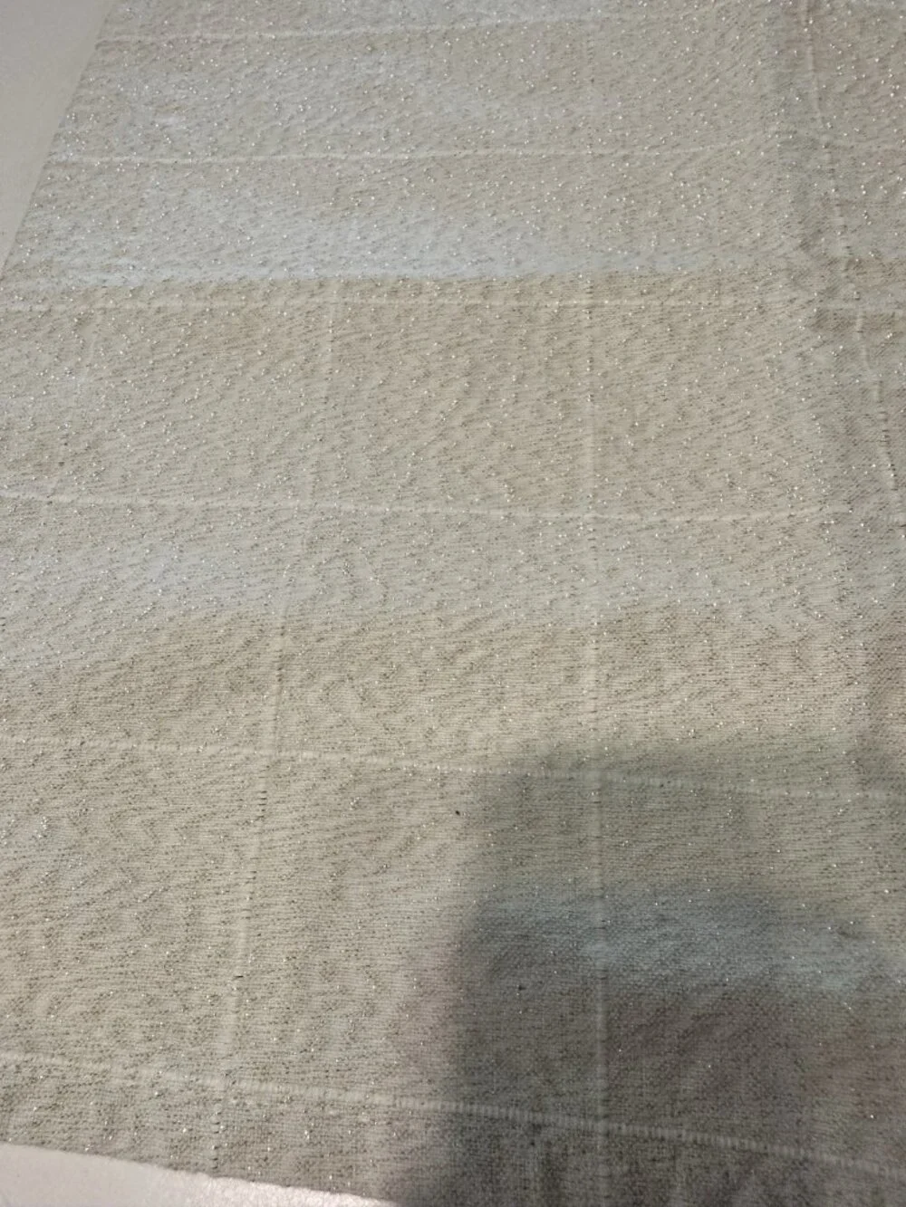 8 Cloth Napkins Cream Metallic Shimmer Embossed Grid Block Pattern Dinner Party